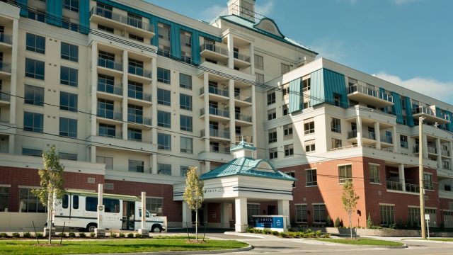 Amica-Oakville-1.jpg
