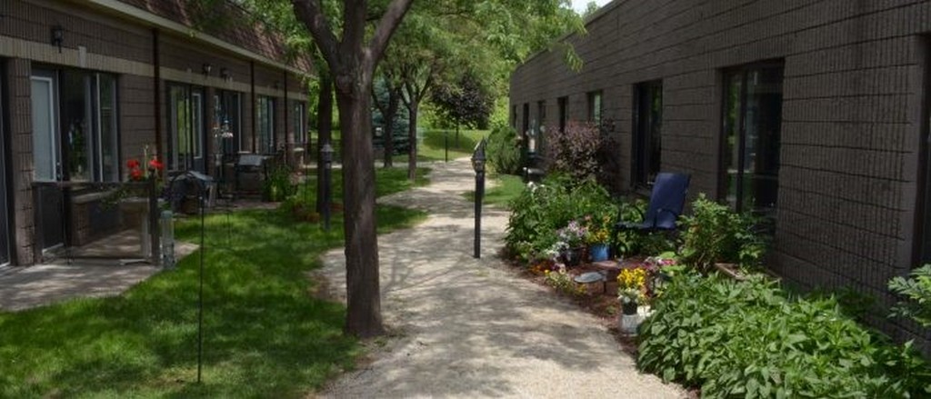 Bay-Haven-Senior-Care-Community-1.jpg
