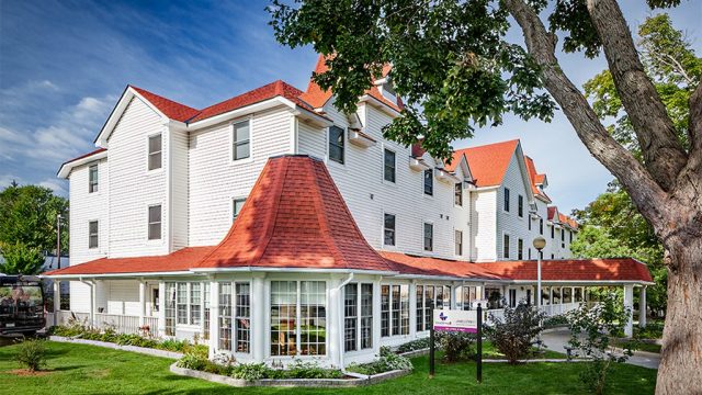 Chartwell-James-Street-Retirement-Residence-1.jpg