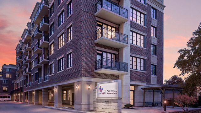 Chartwell-Oak-Ridges-Retirement-Residence-1