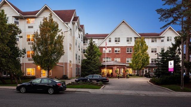 Chartwell-Regency-Retirement-Residence-1.jpg