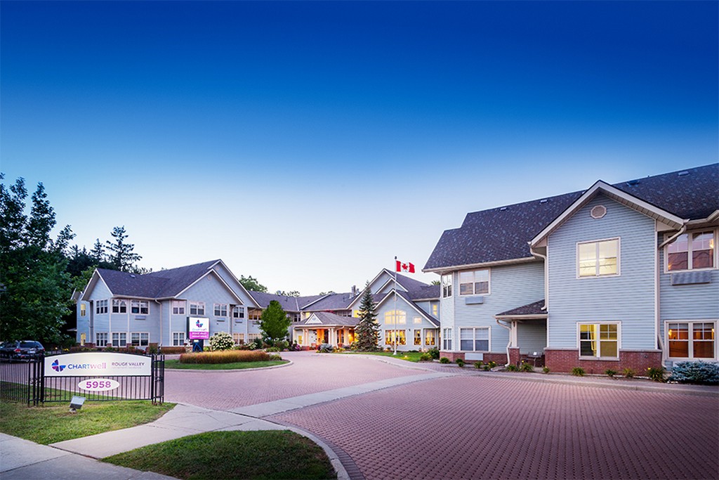 Chartwell-Rouge-Valley-Retirement-Residence-1.jpg