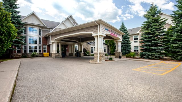 Chartwell-Royal-On_Gordon-Retirement-Residence-1
