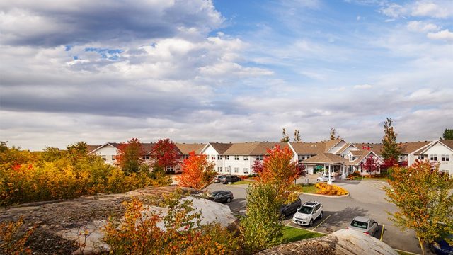 Chartwell-Southwind-Retirement-Residence-1.jpg