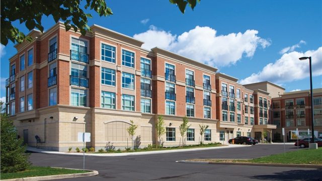 Chartwell-Westmount-Retirement-Residence-1.jpg