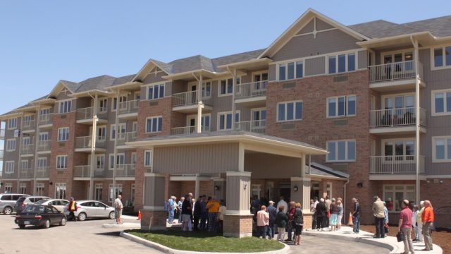 Harbour-Hill-Retirement-Suites-1.jpg