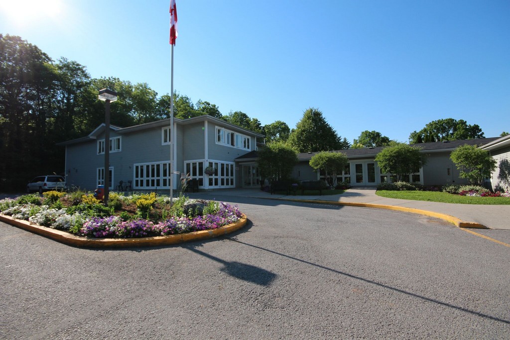 Peterborough-Retirement-Residence-1.jpg