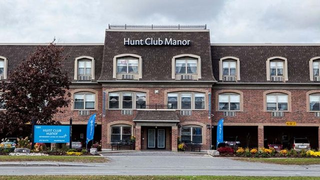 Revera_HuntClubManor-2.jpg