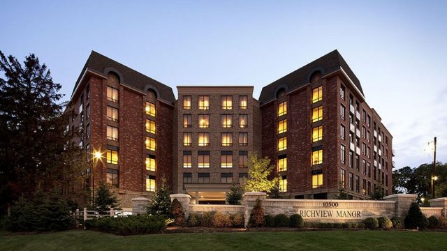 Richview-Manor-1.jpg