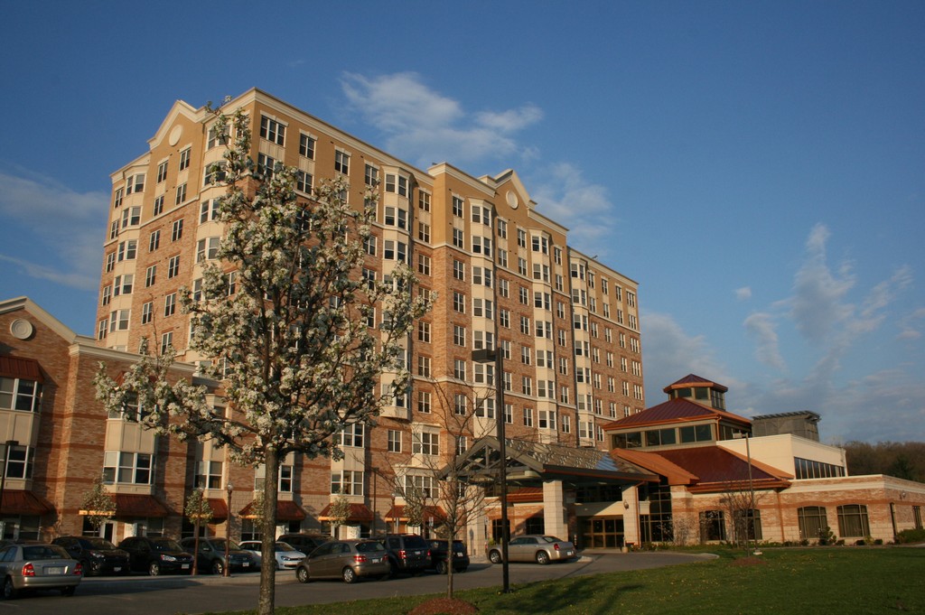 Schlegel-Villages-Tansley-Woods-1.jpg